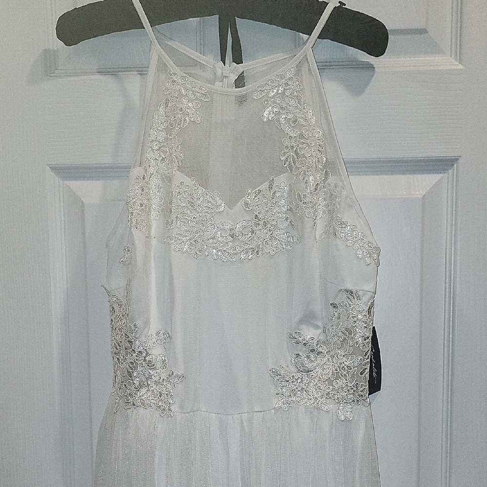 Chic White Embellished Wedding Dress